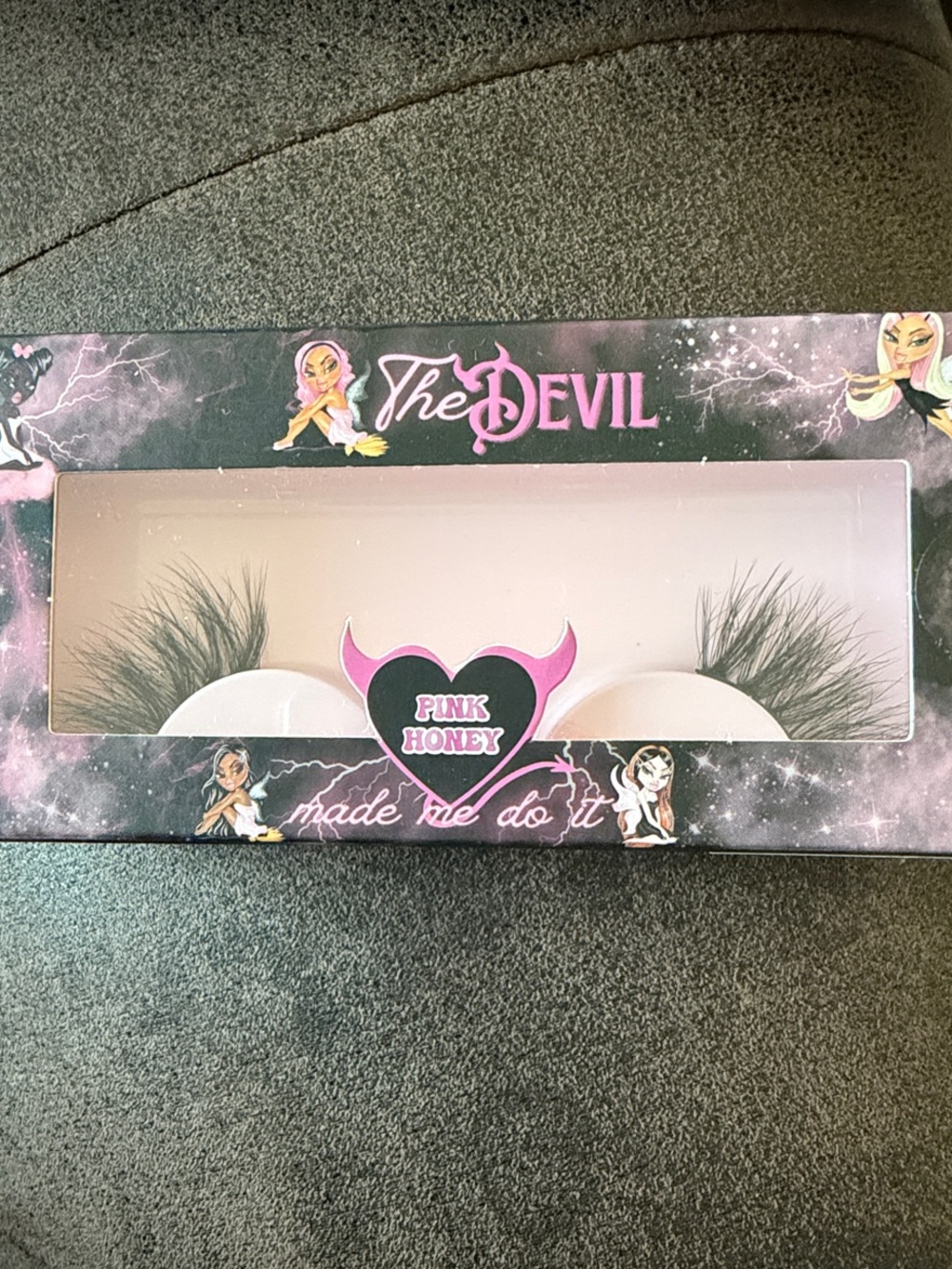 Pink Honey • The Devil Made Me Do It • False Lashes - Black
